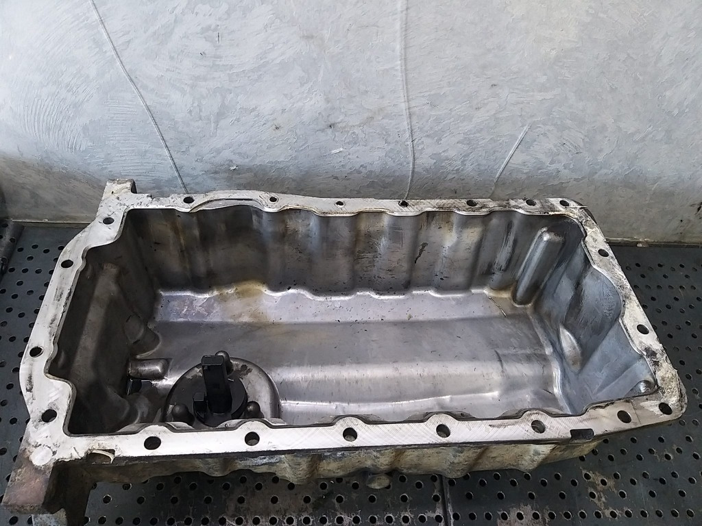 Baie ulei cu senzor 1.9 tdi skoda octavia 2 1z ac43400