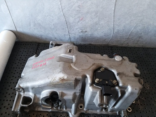 Baie ulei cu senzor 2.2 mjt alfa romeo stelvio 949 55279755 55267885 55268370 68283332aa 6pr012757
