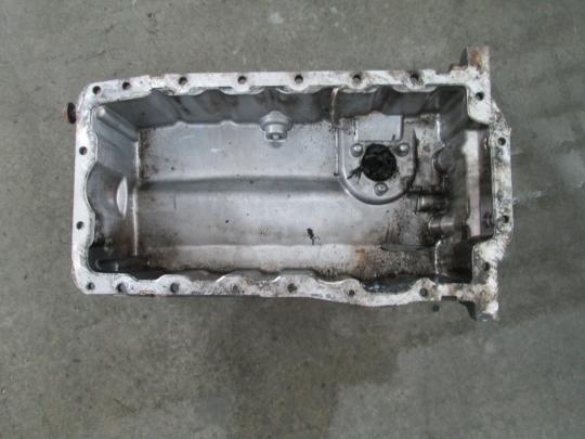 Baie ulei motor BKD Vw Touran 2.0 tdi 2004 2005 2006 2007