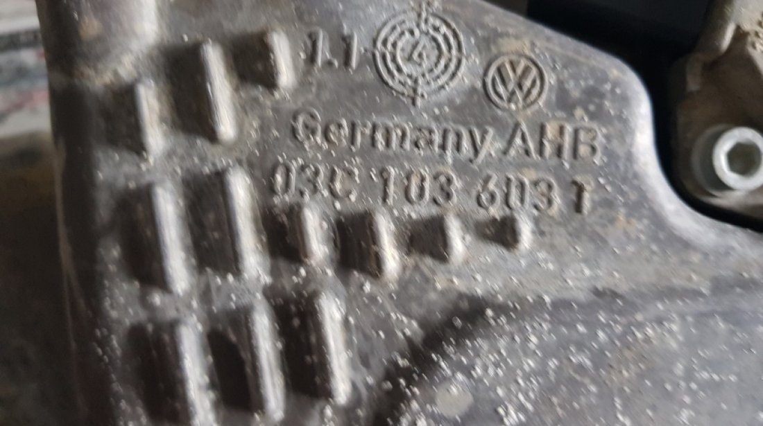 Baie ulei VW Passat B7 1.4TSi 122cp 03C103603t
