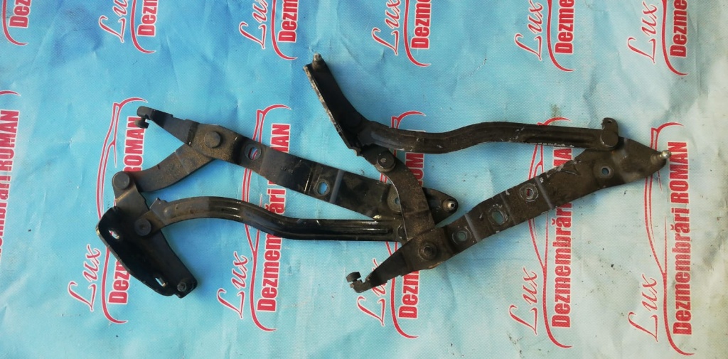 Balama balamale capota stanga dreapta audi a8 4e d3 4.0tdi 270cp cod ASE