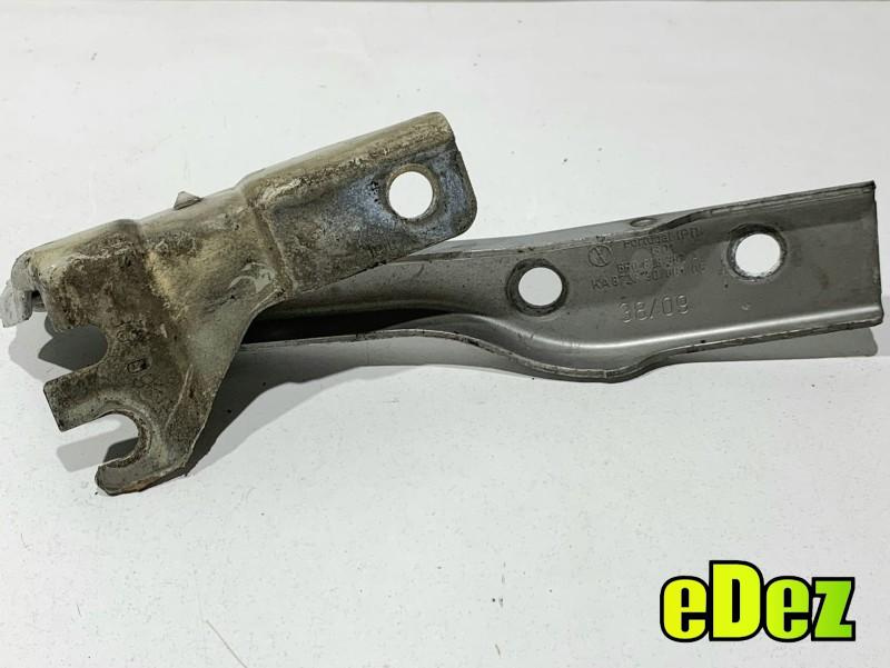 Balama capota dreapta fata culoare gri - la7w Volkswagen Polo 5 (2009-2017)[6R] 6R0823302A