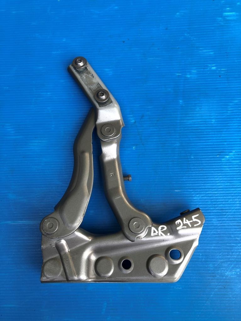 Balama capota dreapta Mercedes B Class w245 2005
