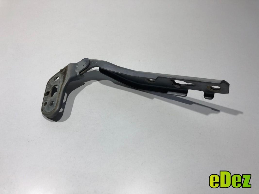Balama capota fata dreapta Audi A6 (2004-2011) [4F2, C6] 4f0823302