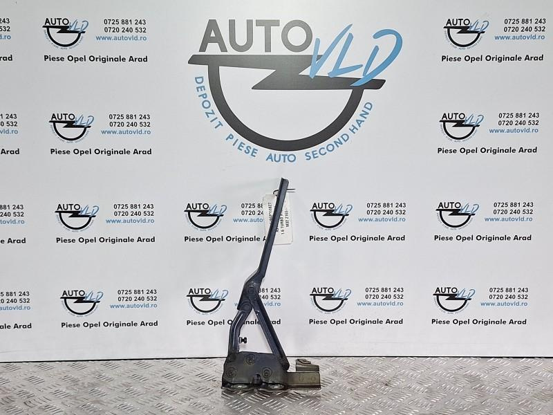 Balama Capota fata dreapta Opel Astra J 2009-2012 13330941