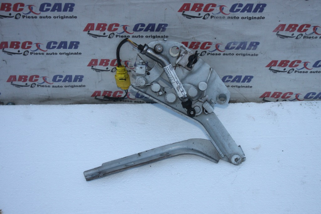 Balama capota stanga cu actuator VW Tiguan (AD1) 2016-prezent 5NA823823E