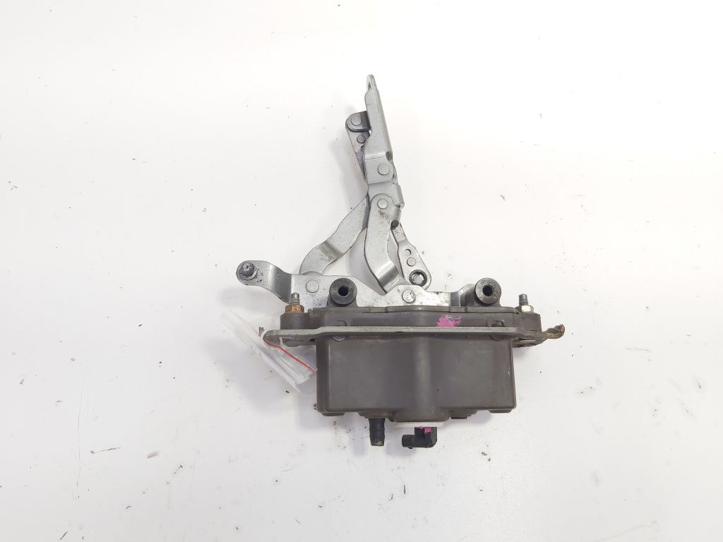 Balama capota stanga fata cu capsa, cod A21299067701, Mercedes Clasa A (W168) (id:653101)