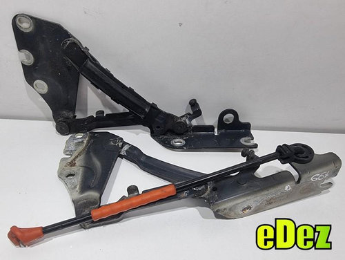 Balama capota stanga si dreapta fata culoare alb lb9a Volkswagen Golf 6 plus (2009-2014) 5M0823301