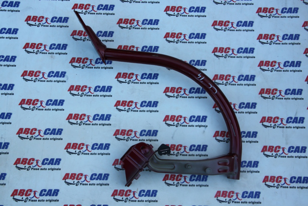 Balama capota stanga spate VW Passat CC cod: 3C8827301A model 2012