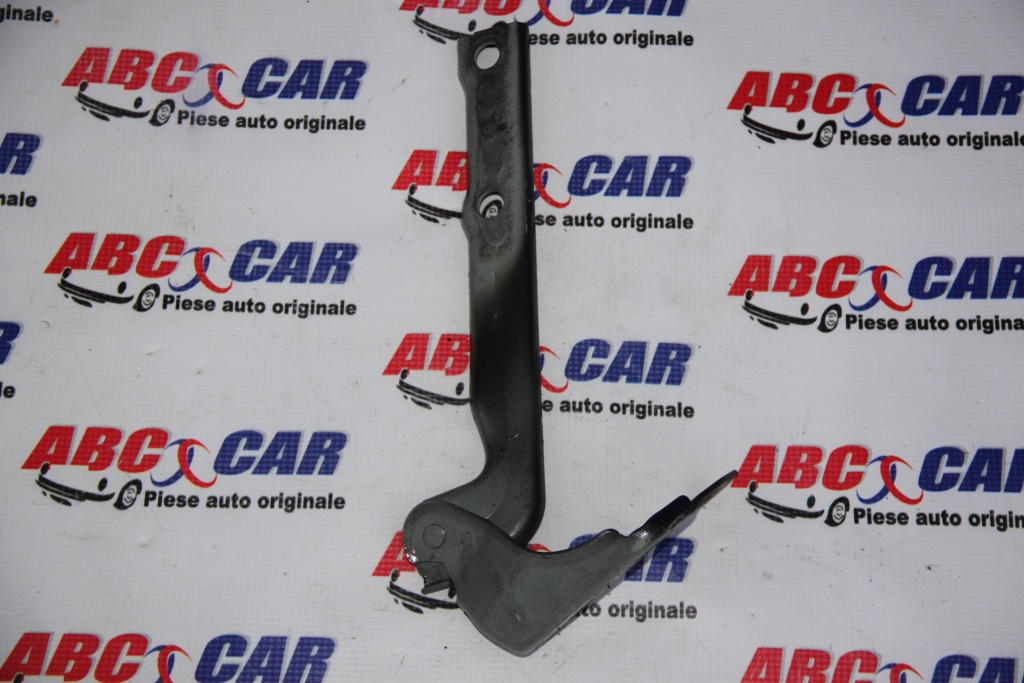 Balama dreapta capota fata VW Tiguan 5N cod: 5N0823302A model 2015
