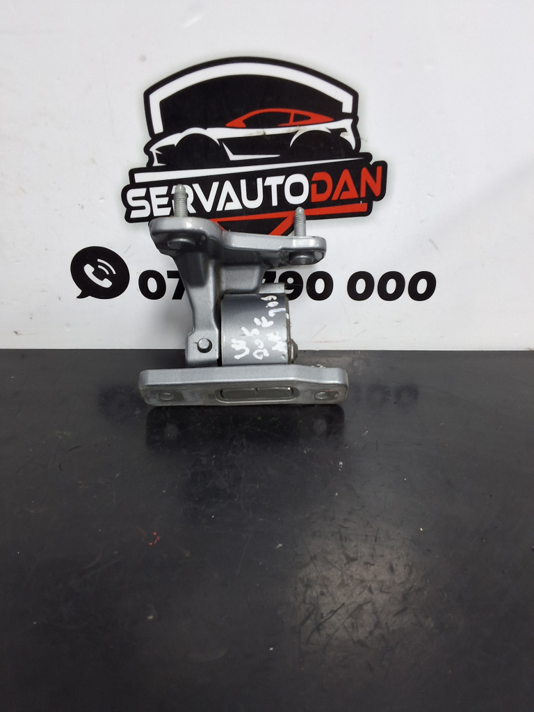 Balama dreapta fata Mercedes-Benz C-Class (2014->) [W205] 1.6 Motorina 2017, PARTEA DE JOS