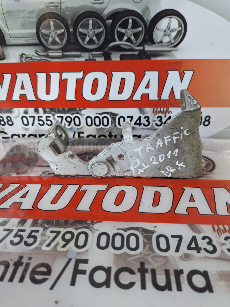 Balama dreapta fata Renault Trafic 2 (2001->) 2.0 Motorina 2011