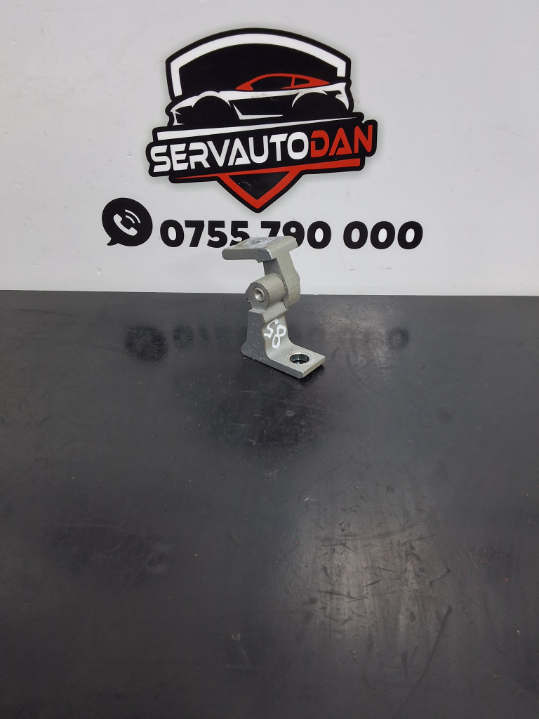 Balama dreapta fata Volkswagen Sharan (2010-2020) [7N] 2.0 Motorina 2012, PARTEA DE JOS / 7N0831402