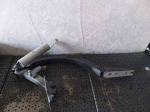 Balama dreapta portbagaj audi a4 b9 8w 8w5827306a