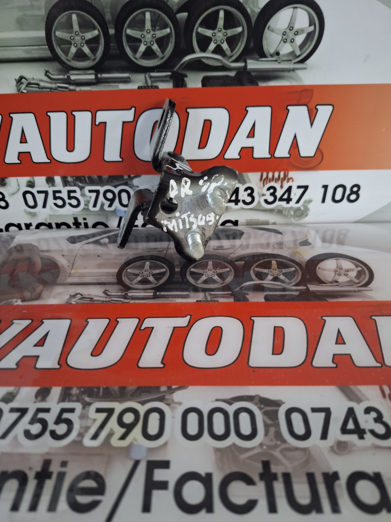 Balama dreapta spate Mitsubishi Outlander 2 (2006->) 2.4 Motorina 2019