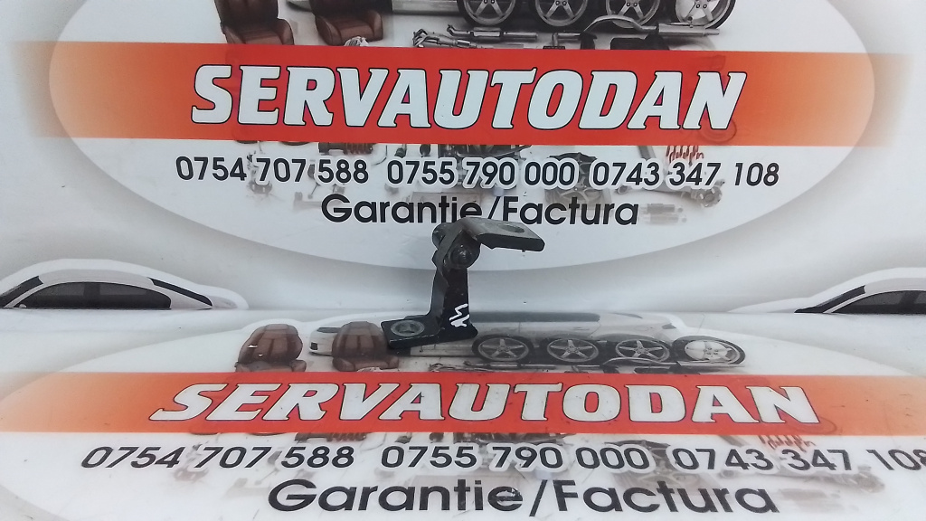Balama dreapta spate Volkswagen Passat B8 (2014-2019) 2.0 Motorina 2016, 8V5833404C