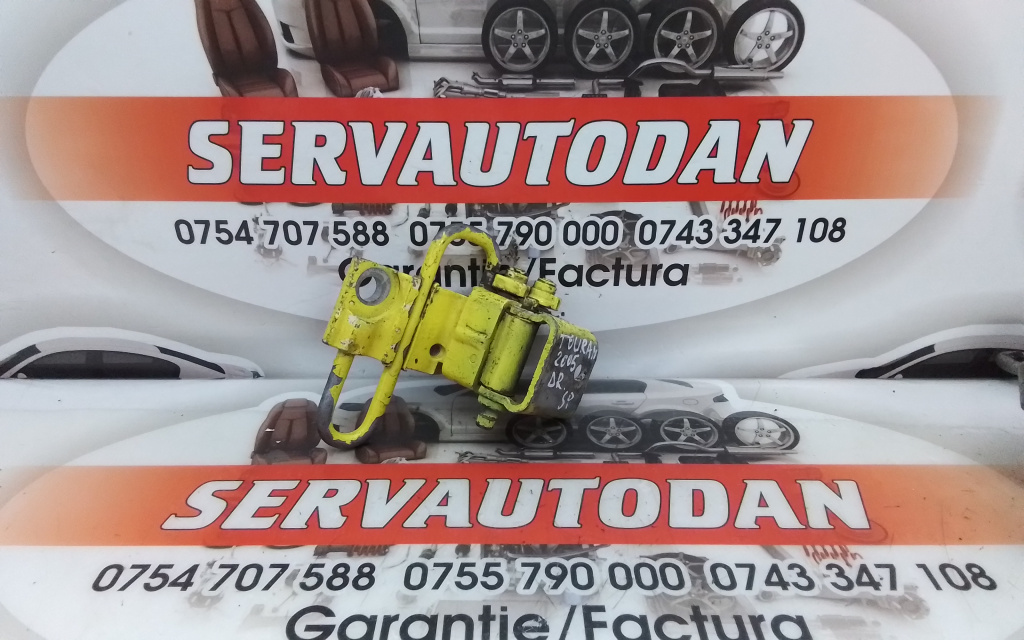 Balama dreapta spate Volkswagen Touran (2003-2006) 2.0 Motorina 2005, JOS