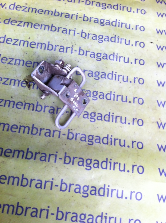 Balama inferioara usa dreapta spate Volkswagen VW Bora [1998 - 2005] Sedan 1.6 16V MT (105 hp) (1J2) 16V