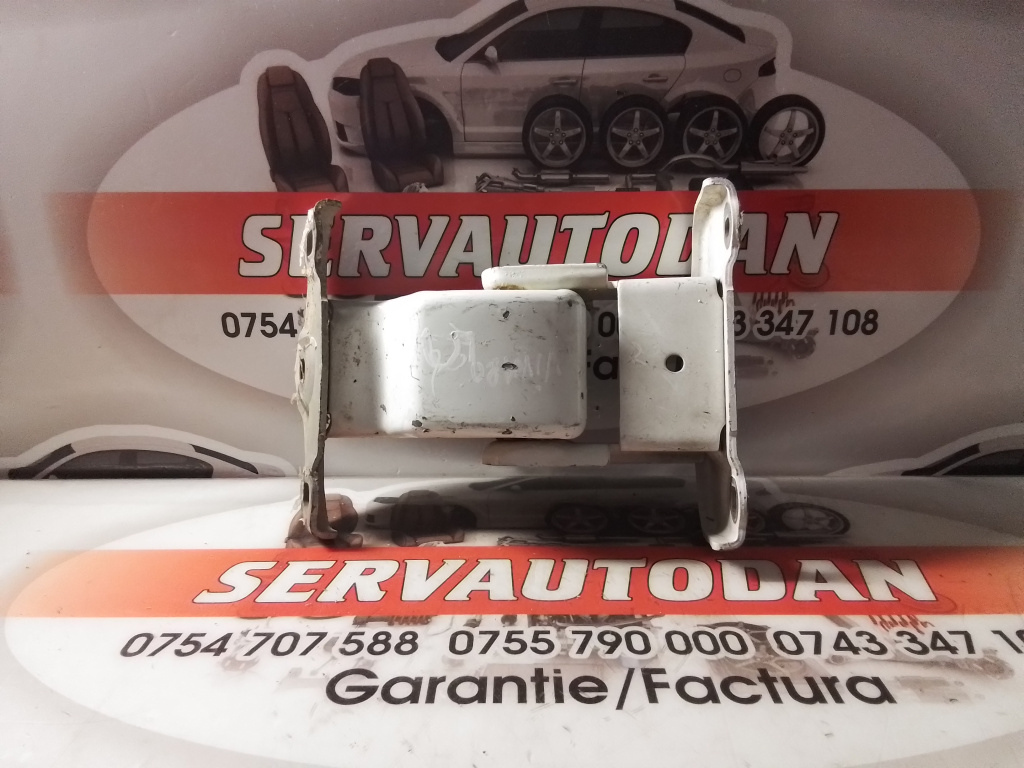 Balama spate Opel Vivaro (2006-2014) 2.0 Motorina 2010