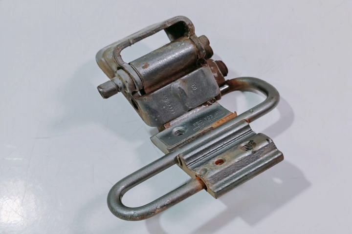 Balama stanga 8E0833411 Audi A6 4F/C6 [2004 - 2008]