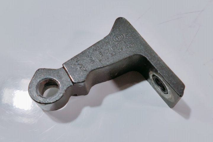 Balama stanga 8K0831401E Audi A4 B8/8K [2007 - 2011]