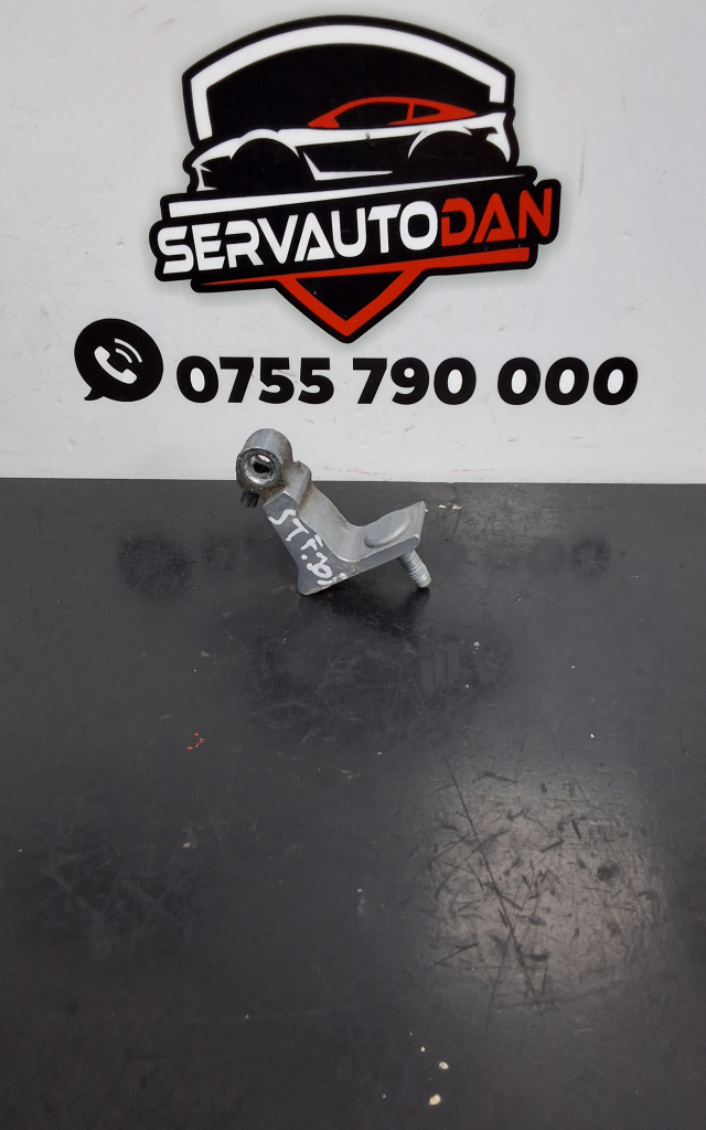 Balama stanga fata Audi A4 (2015-2019) [8W2, B9] 2.0 Motorina 2016, 8W0831403A / JOS
