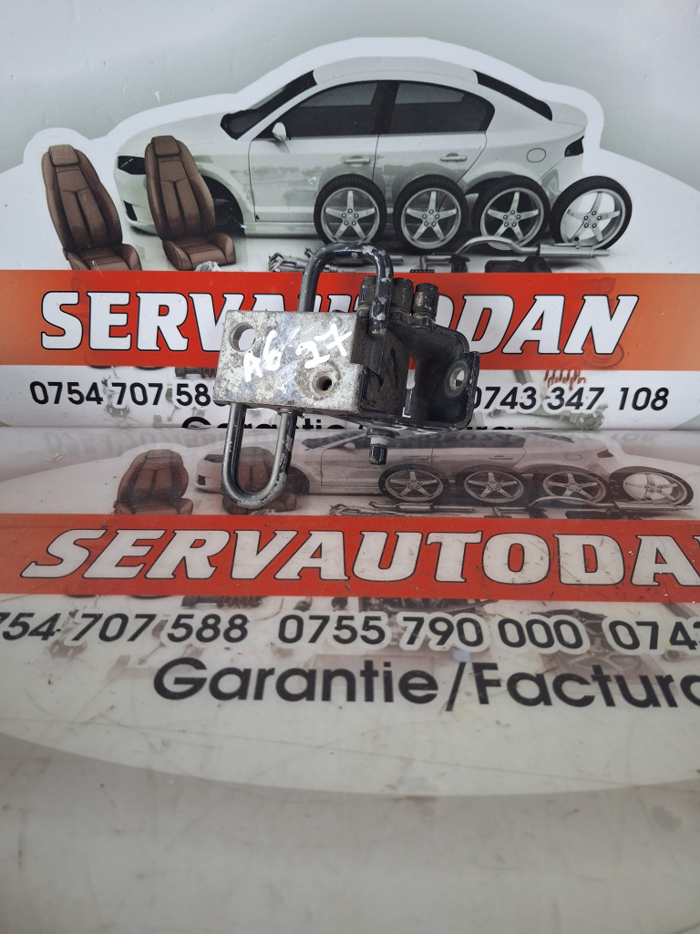 Balama stanga fata Audi A6 (2004-2011) [4F2, C6] 3.0 Motorina 2008, 8E0831411E / PARTEA DE JOS