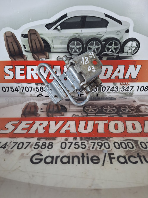 Balama stanga fata Audi A8 (2002-2009) [4E] D3 3.0 Motorina 2003, 4E0833411C