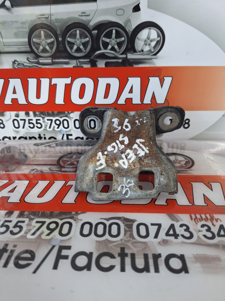 Balama stanga fata Jeep Cherokee (2001-2008) 2.7 Motorina 2002