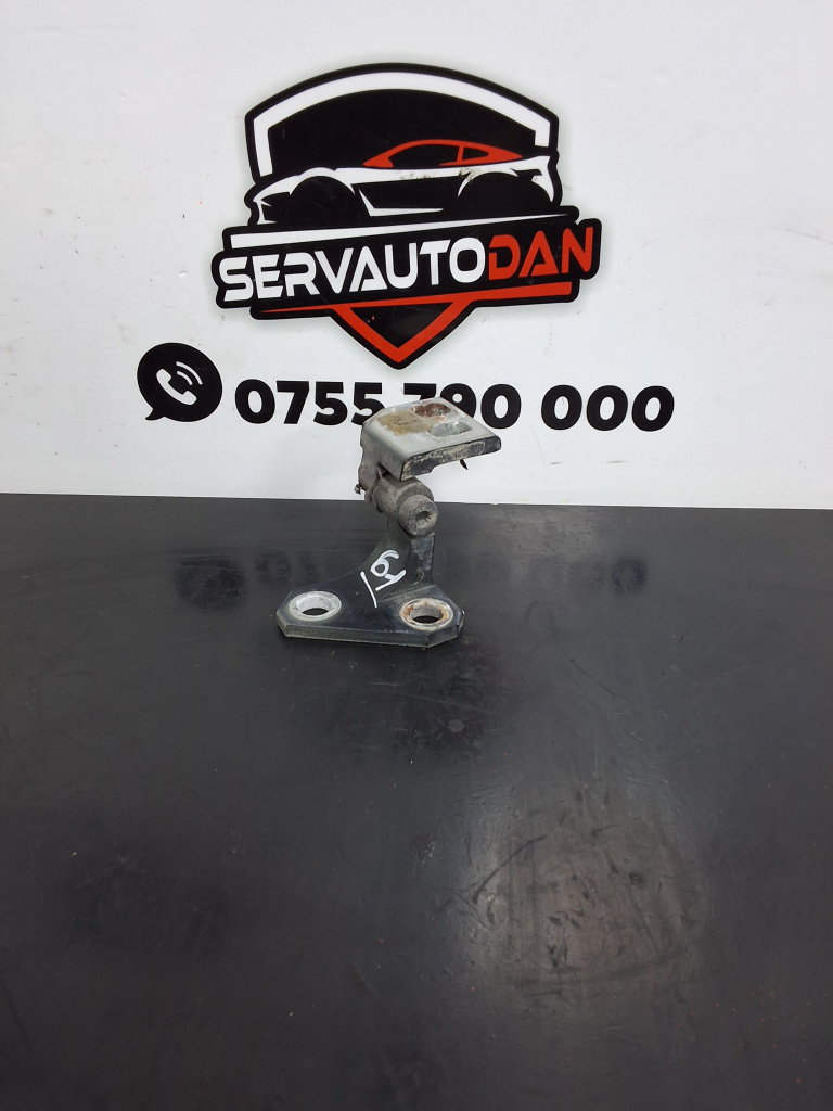 Balama stanga fata Volkswagen Jetta 5 (2005-2010) 1.9 Motorina 2008, PARTEA DE SUS