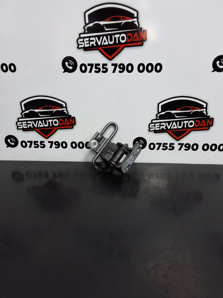 Balama stanga spate Volkswagen Passat B6 3C (2005-2010) 2.0 Motorina 2009, COMBI / PARTEA DE JOS