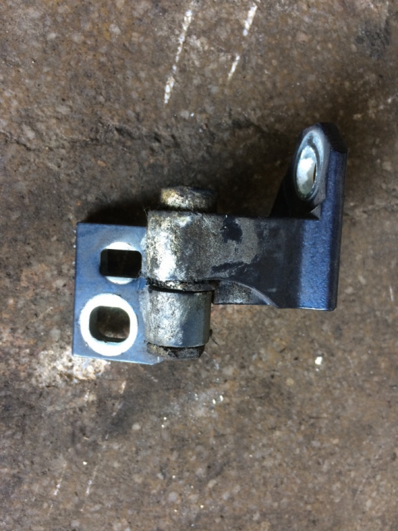 Balama superioara usa dreapta spate Volkswagen VW Jetta 5 [2005 - 2011] Sedan 4-usi 2.0 TDI MT (140 hp) (1K2)