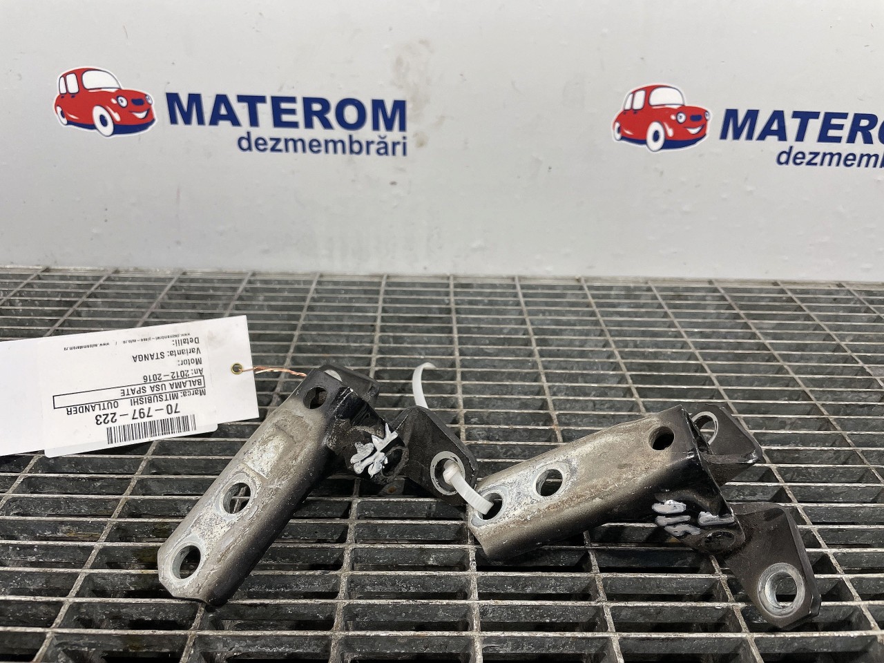 BALAMA USA SPATE MITSUBISHI OUTLANDER - 