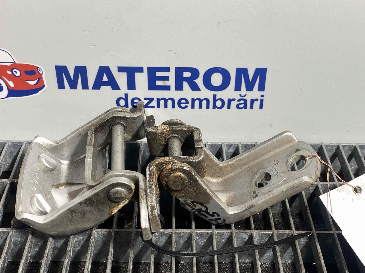 BALAMA USA SPATE NISSAN NAVARA NAVARA - - (2010 2013)