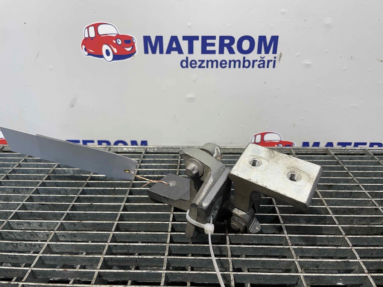 BALAMA USA SPATE OPEL CORSA E - - (2014 2019)