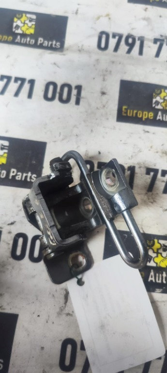 Balama usa stanga spate Vw Golf 6 2.0 TDI an 2011 cod 1K4833411