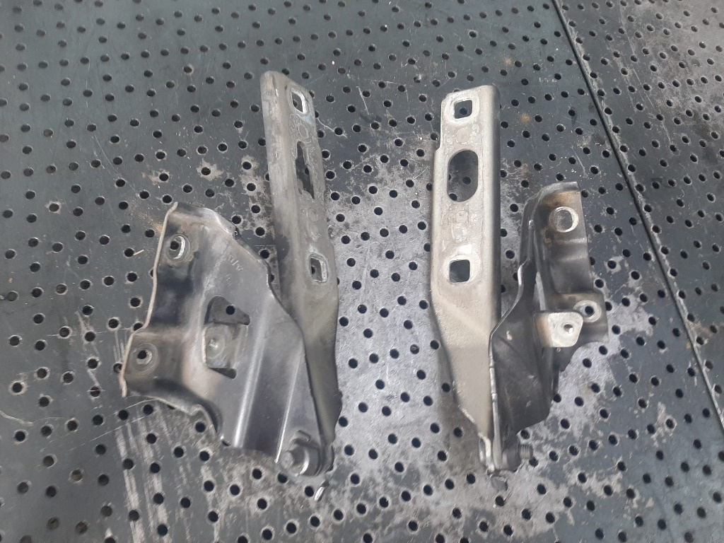 Balamale capota audi a4 b8 8k 8k0623301d