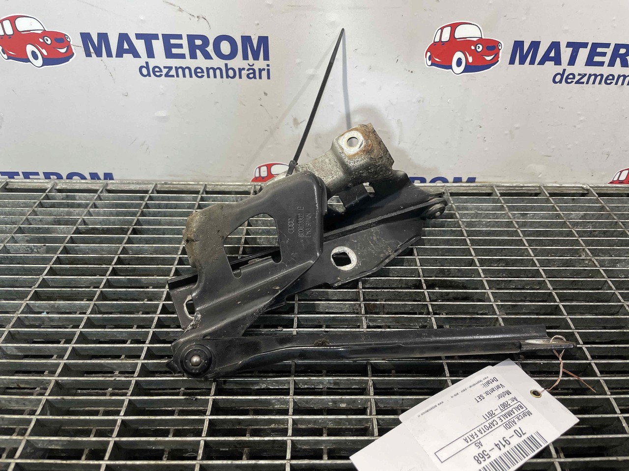 BALAMALE CAPOTA FATA AUDI A5 A5 - - (2007 2011)