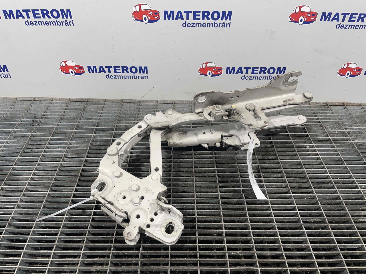 BALAMALE CAPOTA FATA BMW SERIA 1 F20 SERIA 1 F20 - - (2011 2015)