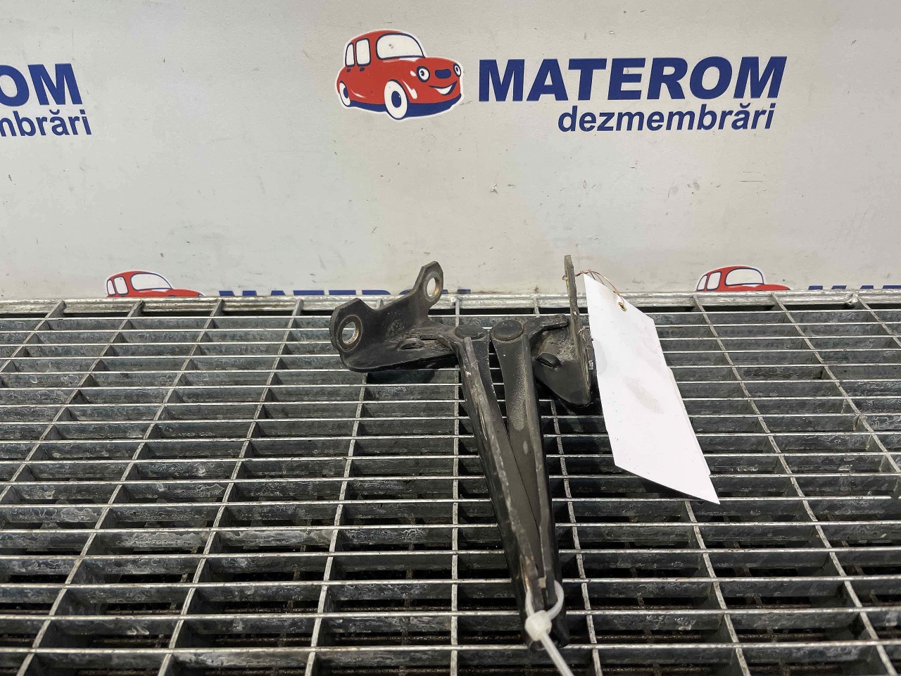 BALAMALE CAPOTA FATA MITSUBISHI OUTLANDER OUTLANDER - - (2001 2006)