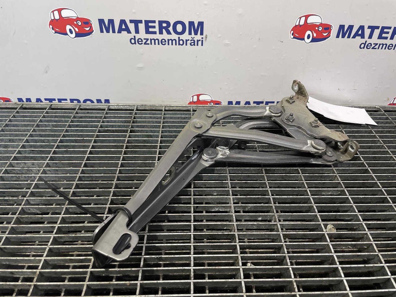 BALAMALE CAPOTA FATA OPEL CORSA E - - (2