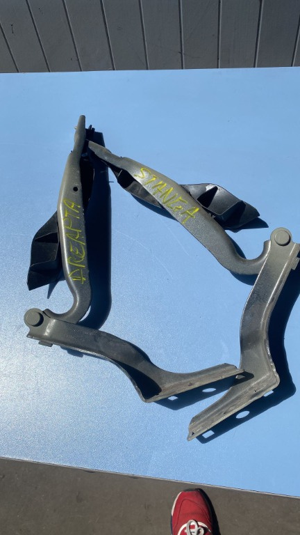 Balamale capota Peugeot 308 SW 1.6 THP 5FX 2009 Cod : 9656739580 9656739680