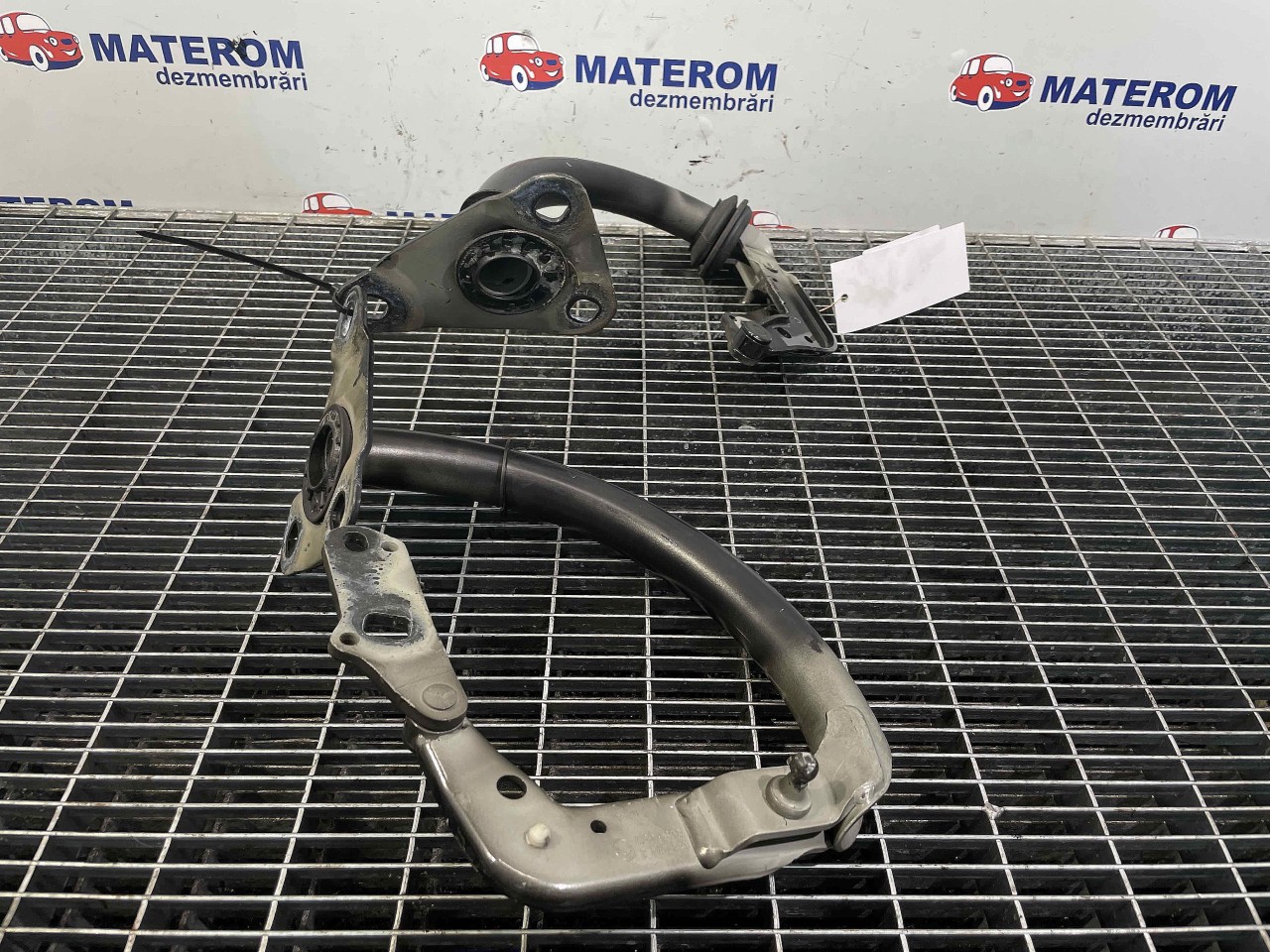 BALAMALE CAPOTA SPATE BMW SERIA 7 E 65 - - (2001 2005)
