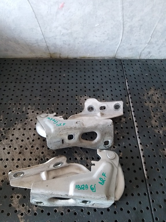 Balamale capota stanga dreapta seat ibiza 6j 6j0823301a 6j0823302a