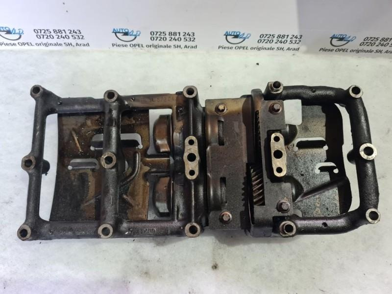 Balansier arbore Opel Astra H GTC 2004-2007 2.0 Turbo; 2.2i 90573043