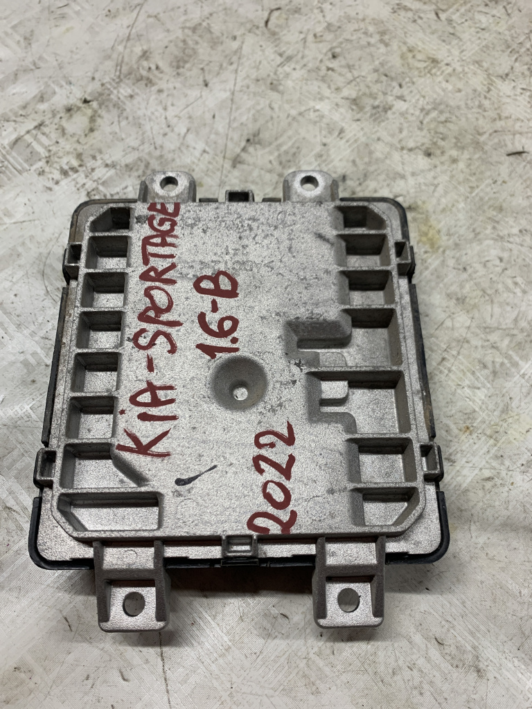 Balast xenon dreapta Kia Sportage 1.6 Benzina 2022, R292181000