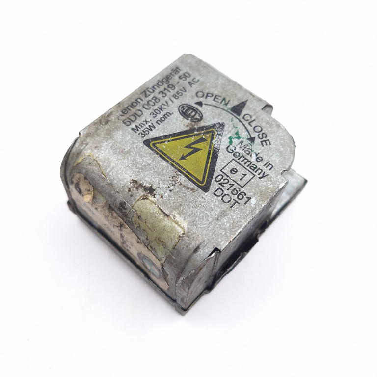 Balast Xenon / Droser Bmw 7 (E65, E66, E67) 2001-2008 6907489, 5Dd15871100, 5Dd00831950, E1021661 Hella