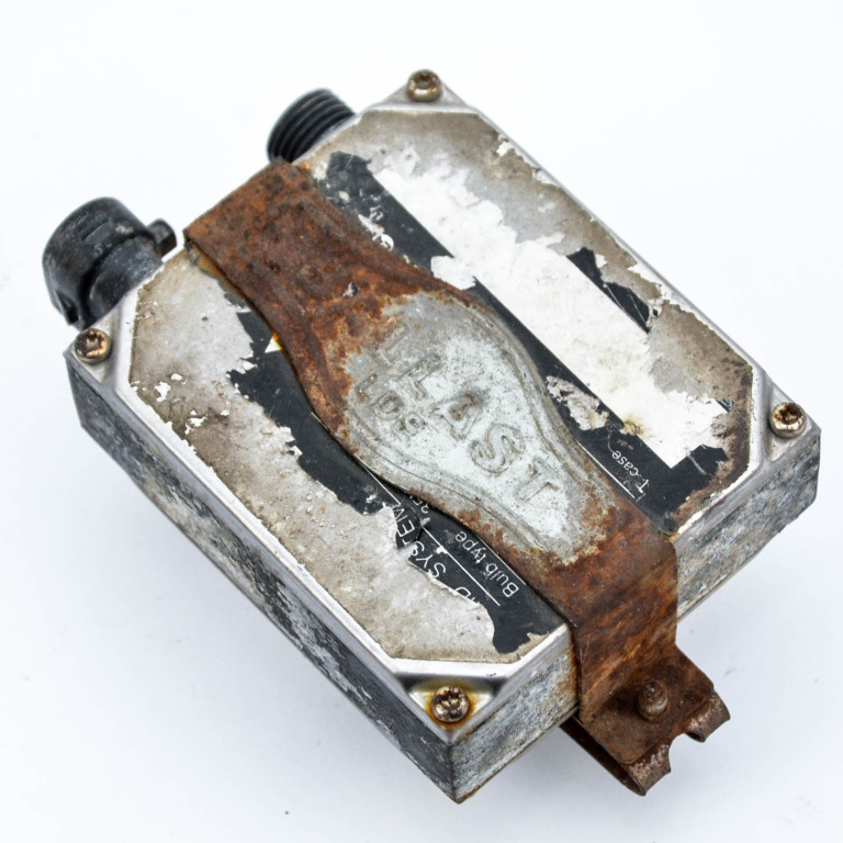 Balast Xenon / Droser Multimarca Multimarca 1940 - 2022
