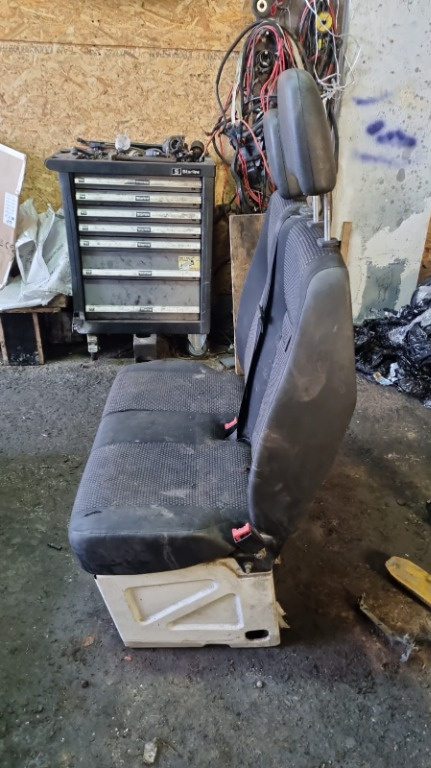 Bancheta pasageri 2 locuri Mercedes Sprinter 2.2 din 2008