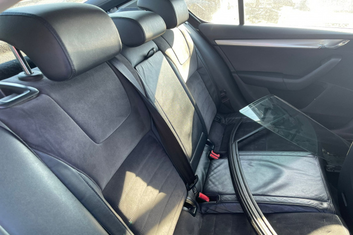 Bancheta Piele plus Alcantara Skoda Octavia 3 [2013 - 2017] Liftback 5-usi 1.6 TDI MT (105 hp)